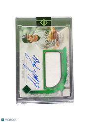 2024 Topps Transcendent  Wade Boggs #TCAR-WB Green Relic Variation Game-Used
