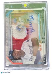 2015 Topps Strata Signature Relic Yasiel Puig #SSR-YP Patch Signature Relic