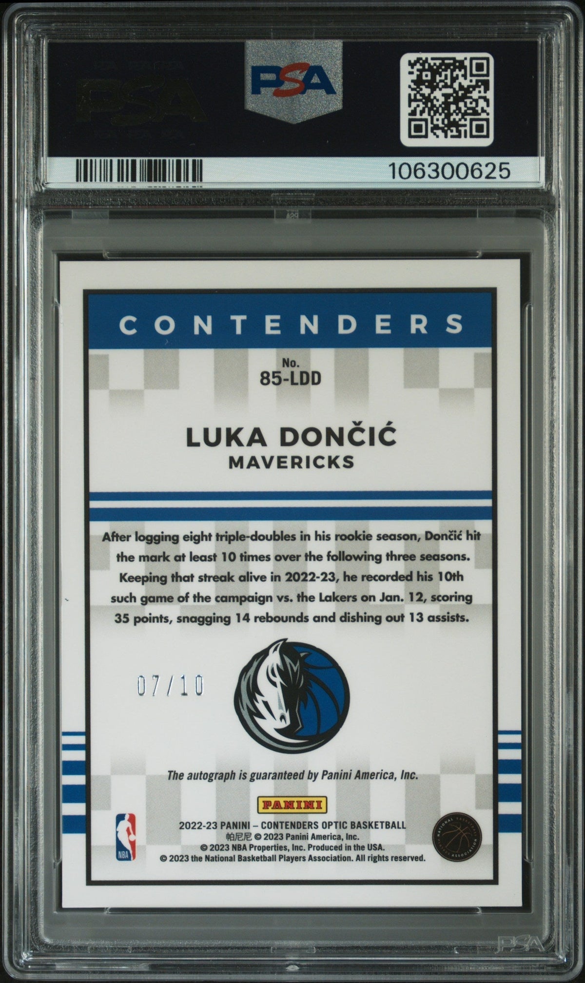 2022 Panini Contenders Optic 1985 Tribute Auto Luka Doncic #85LDD Gold PSA 8